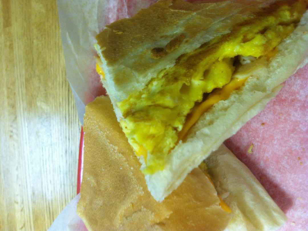 Stock Island餐馆和美食-Dolphin Deli