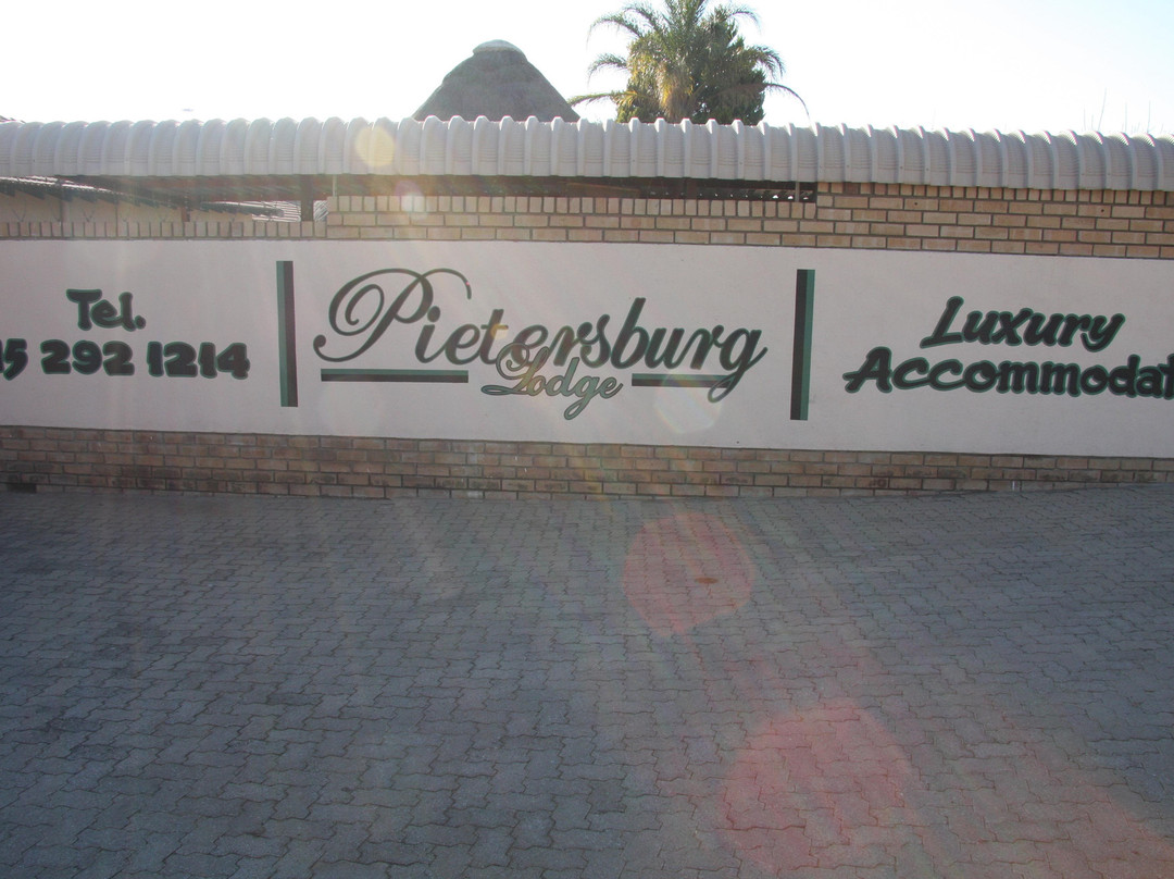 Ga-Ramokadikadi酒店住宿-Pietersburg Lodge