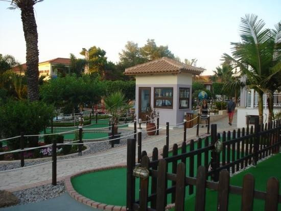 Fantasy Mini Golf-Argassi必去景点