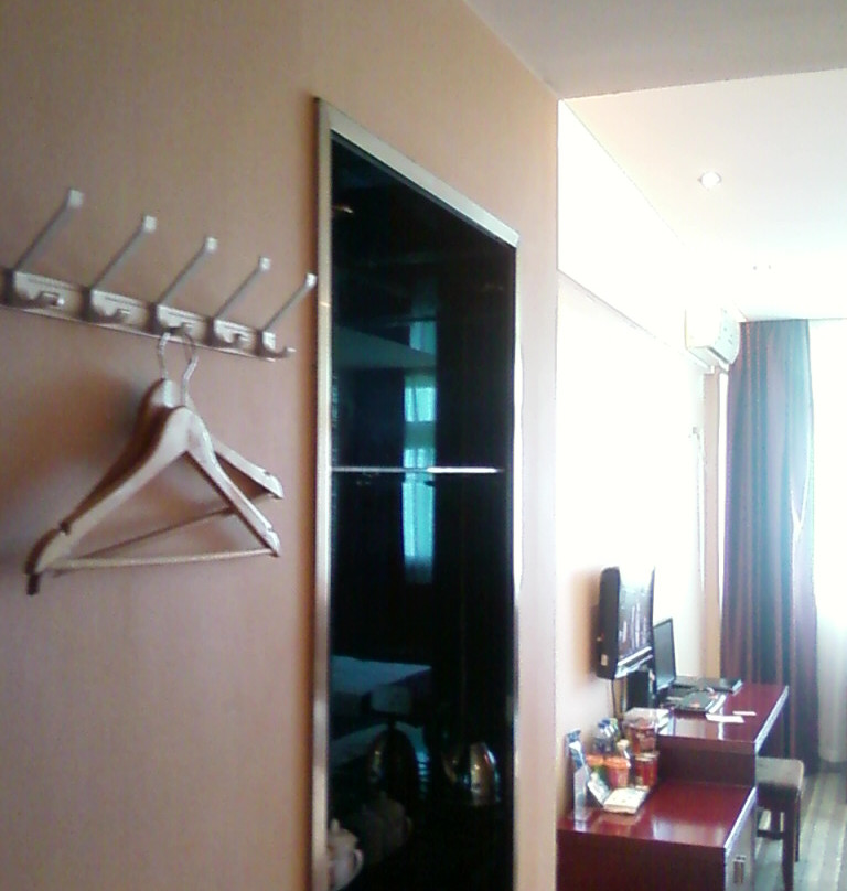 天天假日酒店（安康学院市政府店）主图