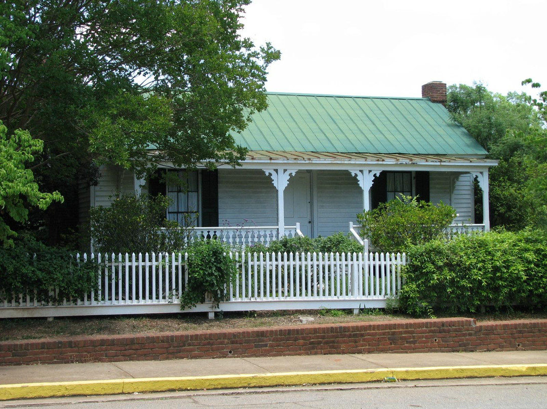 Rogers House and Rose Cottage-麦迪逊必去景点