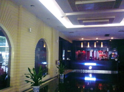 银华大酒店主图