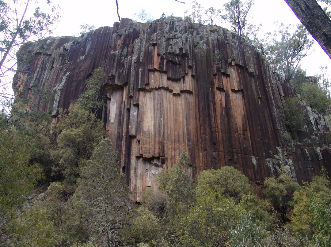 Sawn Rocks景点图片