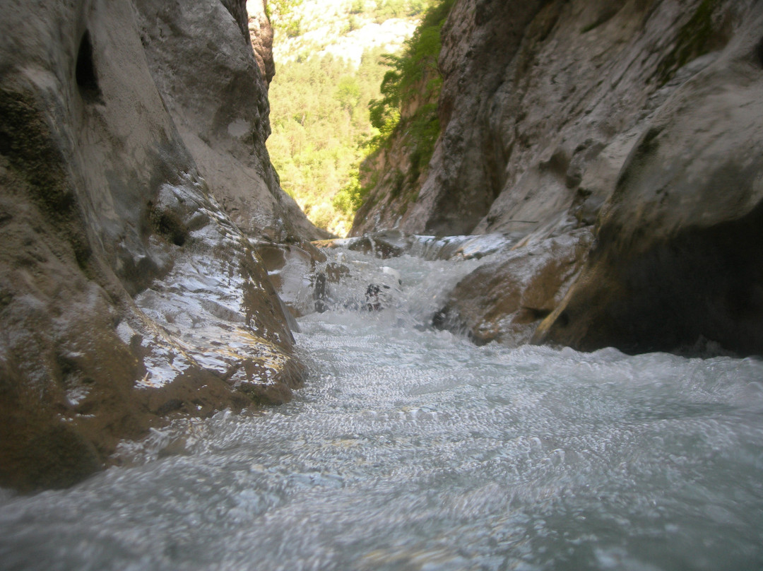 Bureau des Guides de Canyon-卡斯特亚纳必去景点