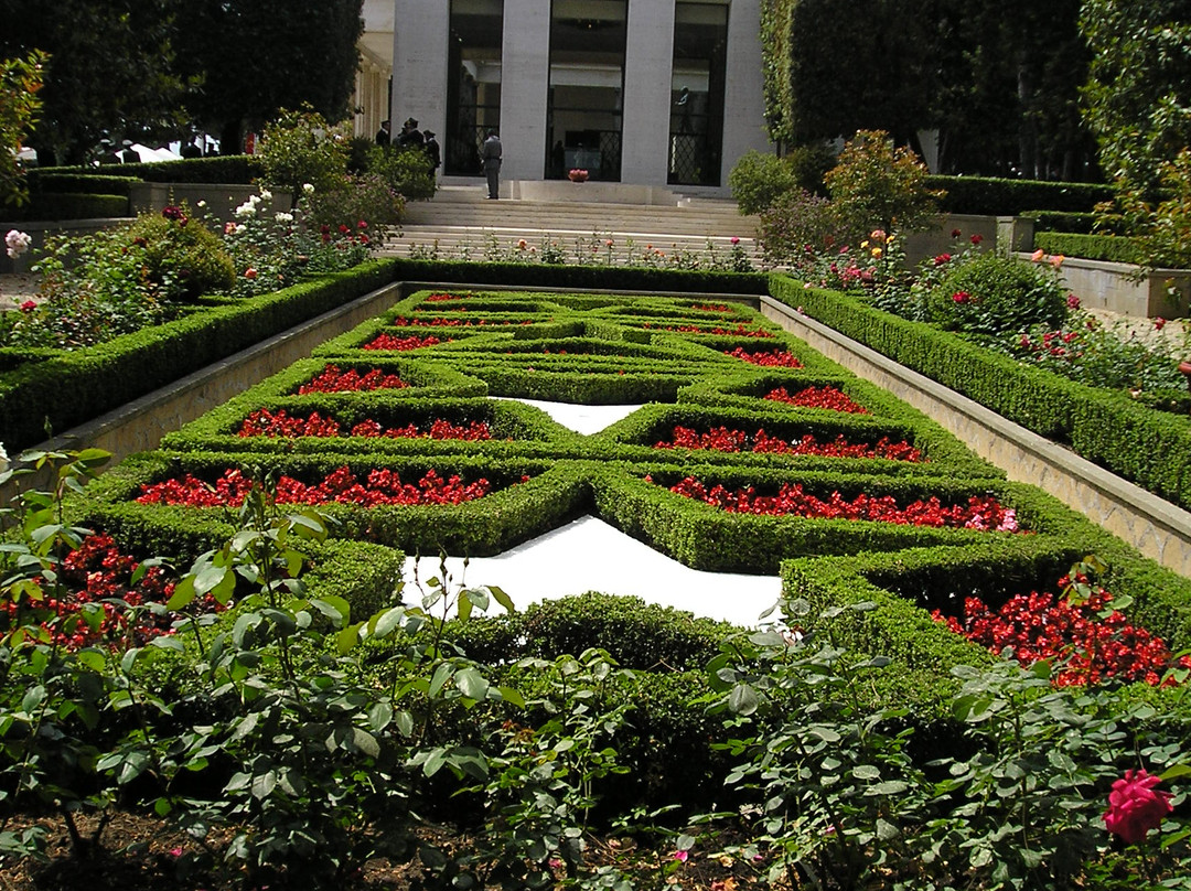 Sicily Rome American Cemetery and Memorial景点图片