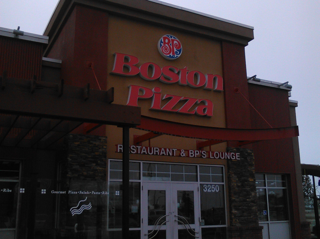 Prince Albert餐馆和美食-Boston Pizza