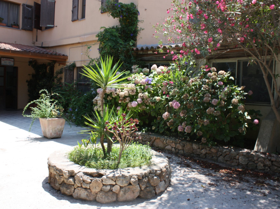 Arborea餐馆和美食-Hotel Ristorante la Pineta
