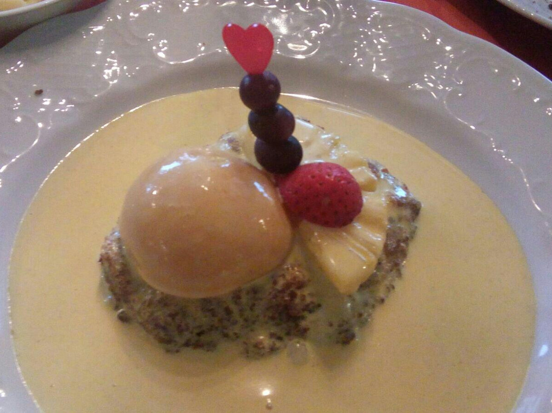 Hirzweiler餐馆和美食-Restaurant Romerkastell