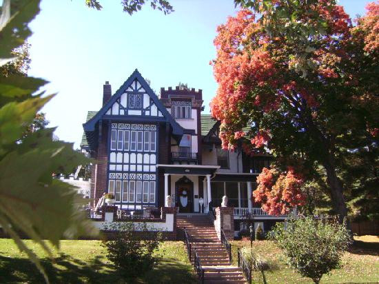 Bendena酒店住宿-Tuck U Inn at Glick Mansion