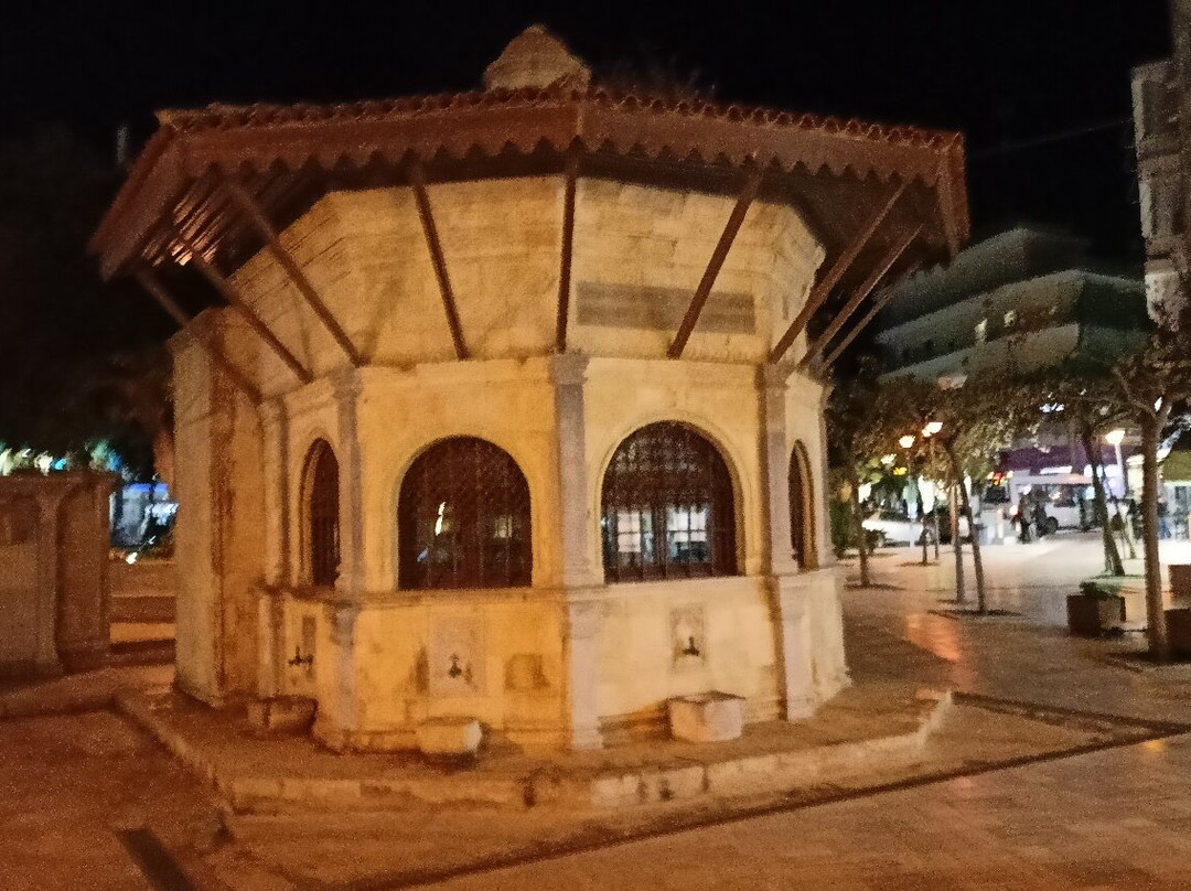 Turkish Pumphouse-伊拉克利翁必去景点