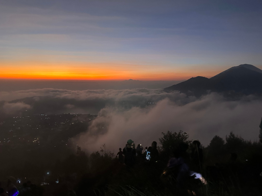 Hiking mount batur bali景点图片