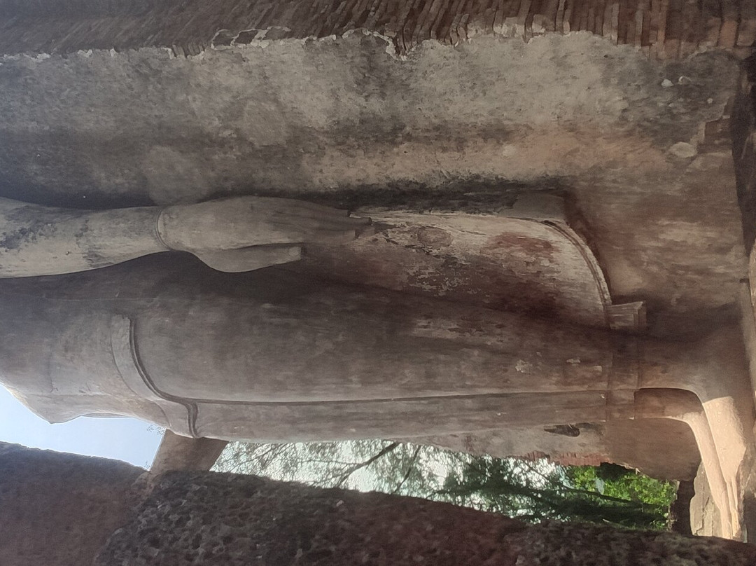Wat Saphan Hin-素可泰必去景点