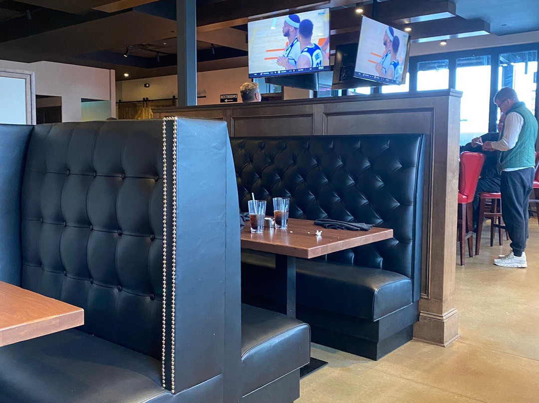 Bourbon Brothers Smokehouse and Tavern - GA