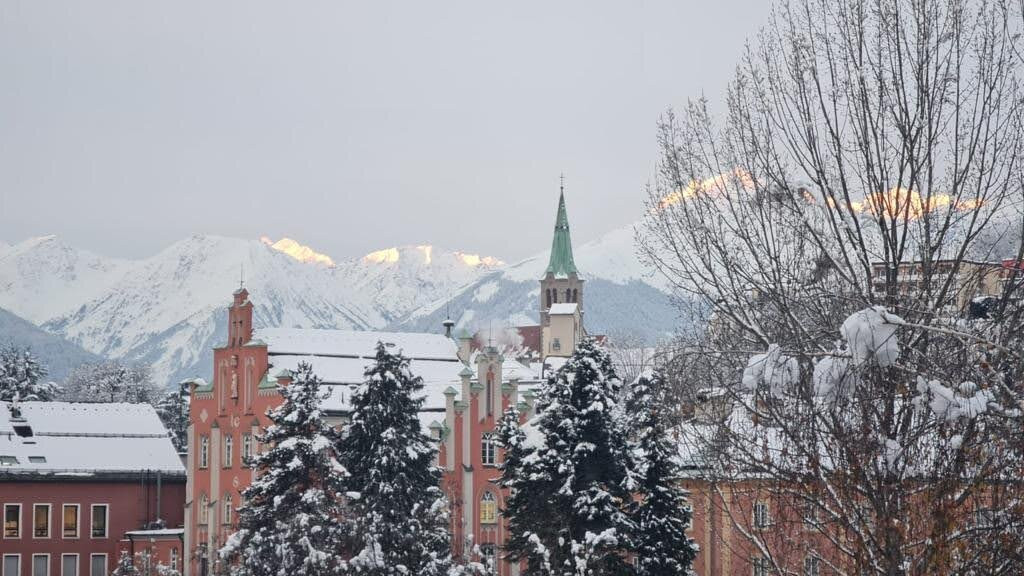 奥地利趋势酒店会议主图