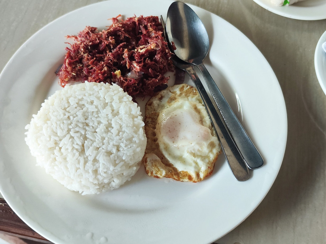 Tessla Beach Resort主图