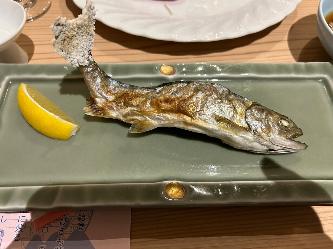 龟山亭酒店主图