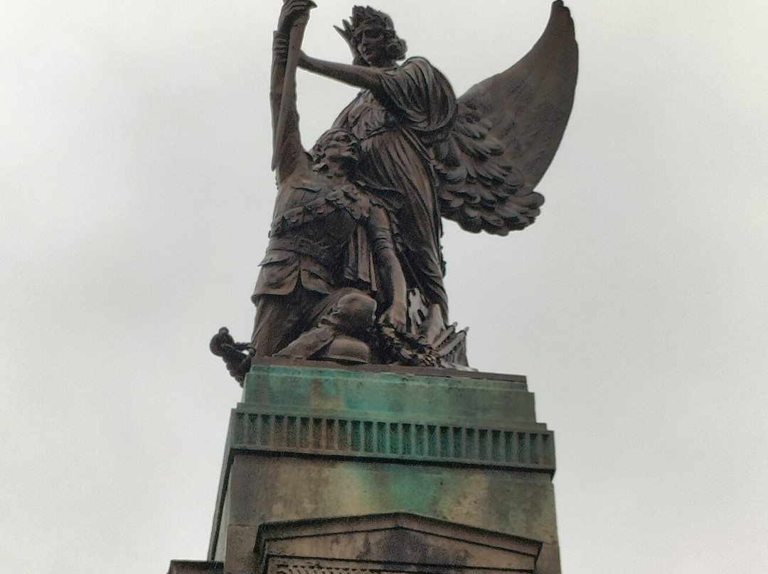 Ashton Memorial Gardens景点图片