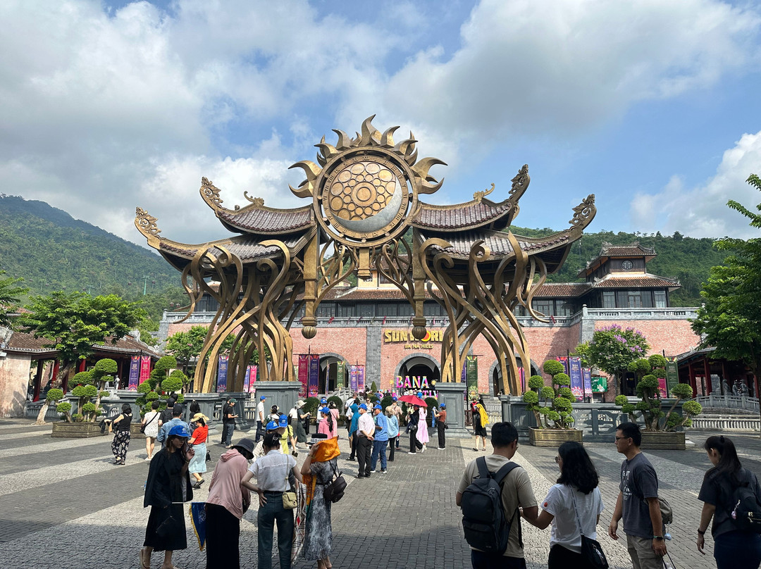 Family Car For Service-会安必去景点