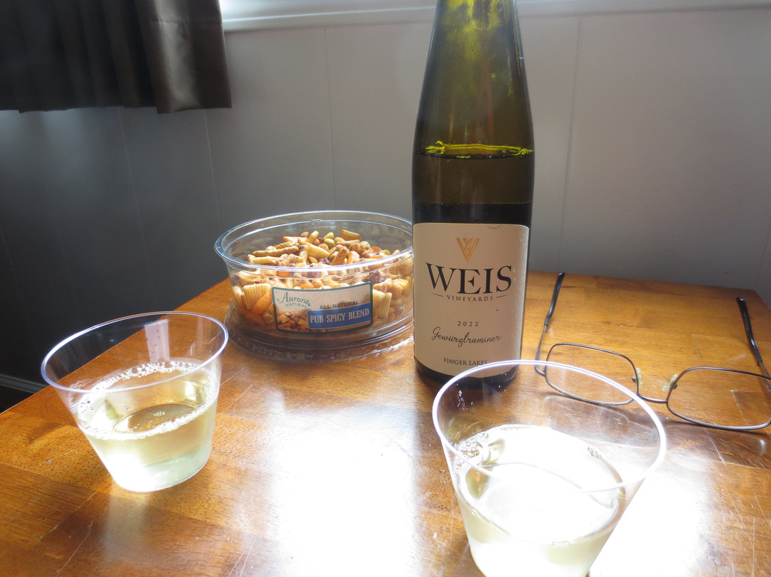 Weis Vineyards景点图片