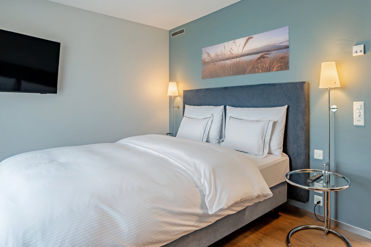 西德姆广场酒店-客卧