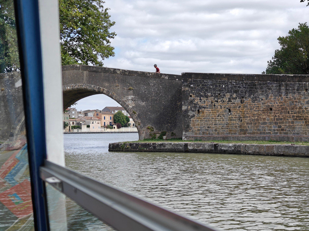 Bateau Saint Roch-Castelnaudary必去景点