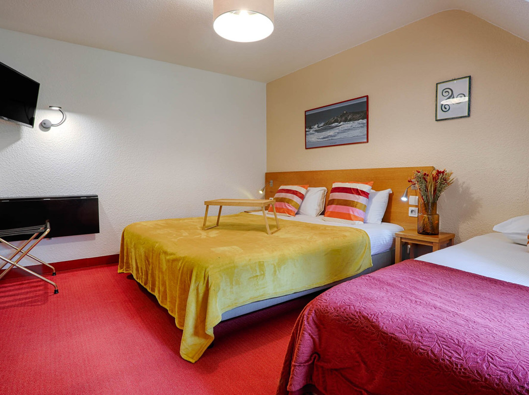 Hôtel Le Branhoc Logis Brit Hotel主图