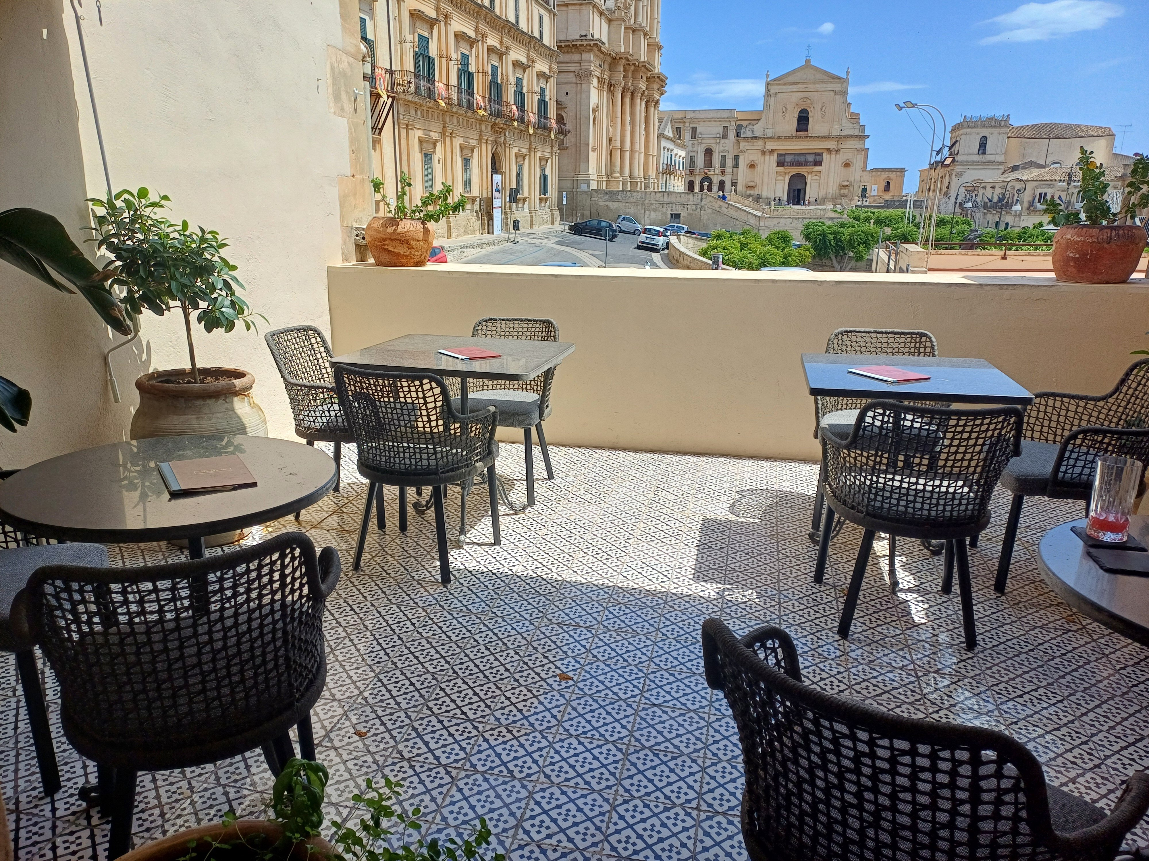 Q92 Noto Hotel-浴室