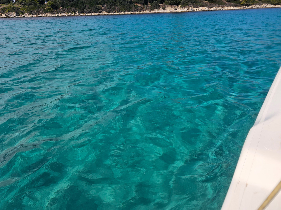 Surf Vourvourou-Vourvourou必去景点