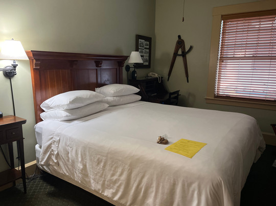 四姊妹1906旅馆主图