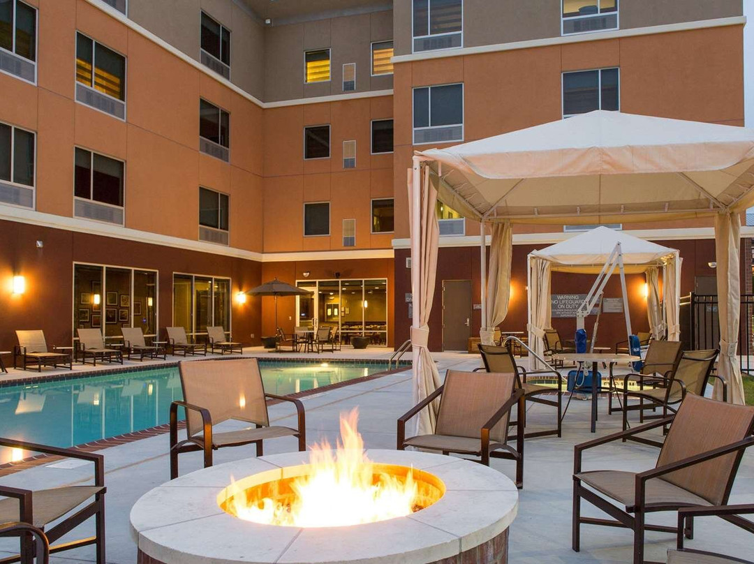 Cambria Hotel Plano Frisco主图