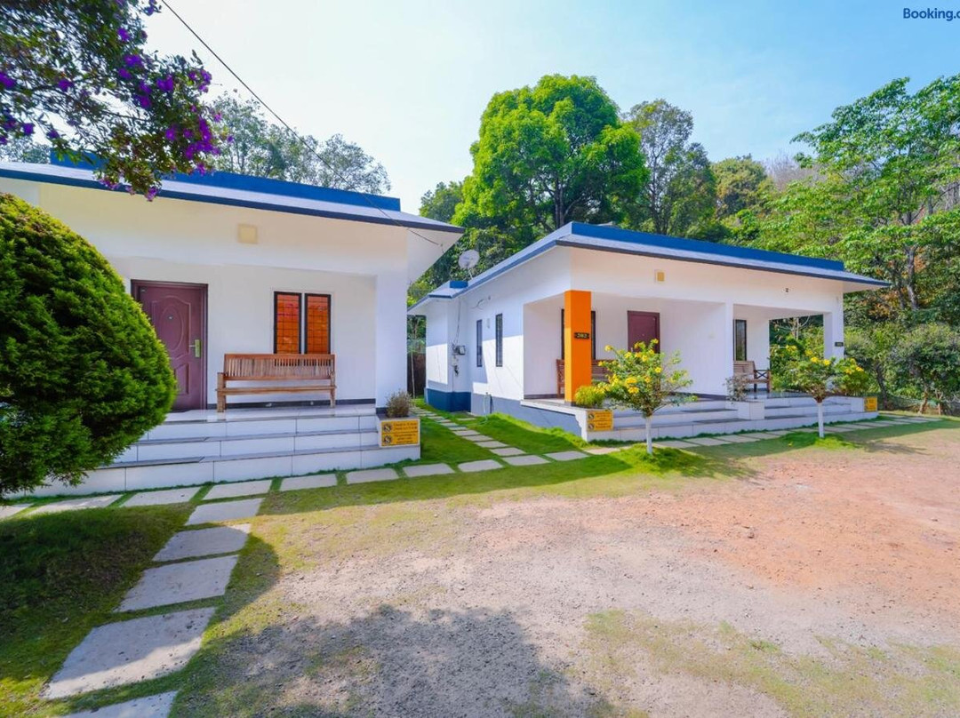 VOYE HOMES Vythiri Silver Mist