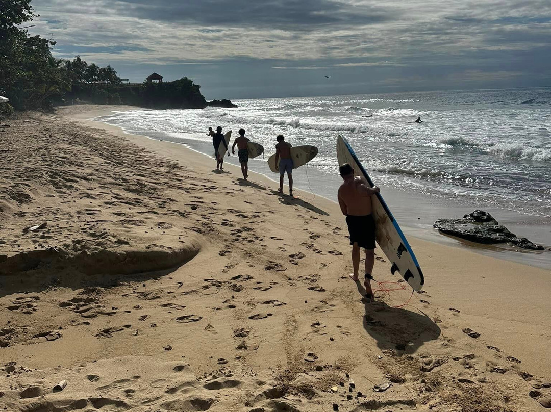 Rincon Surf School-吕康必去景点