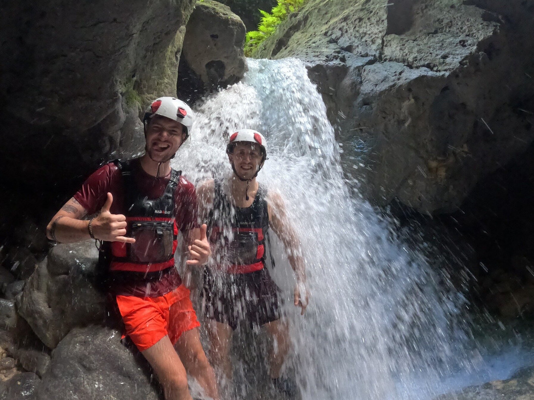 Highland Adventure Tours-Badian必去景点