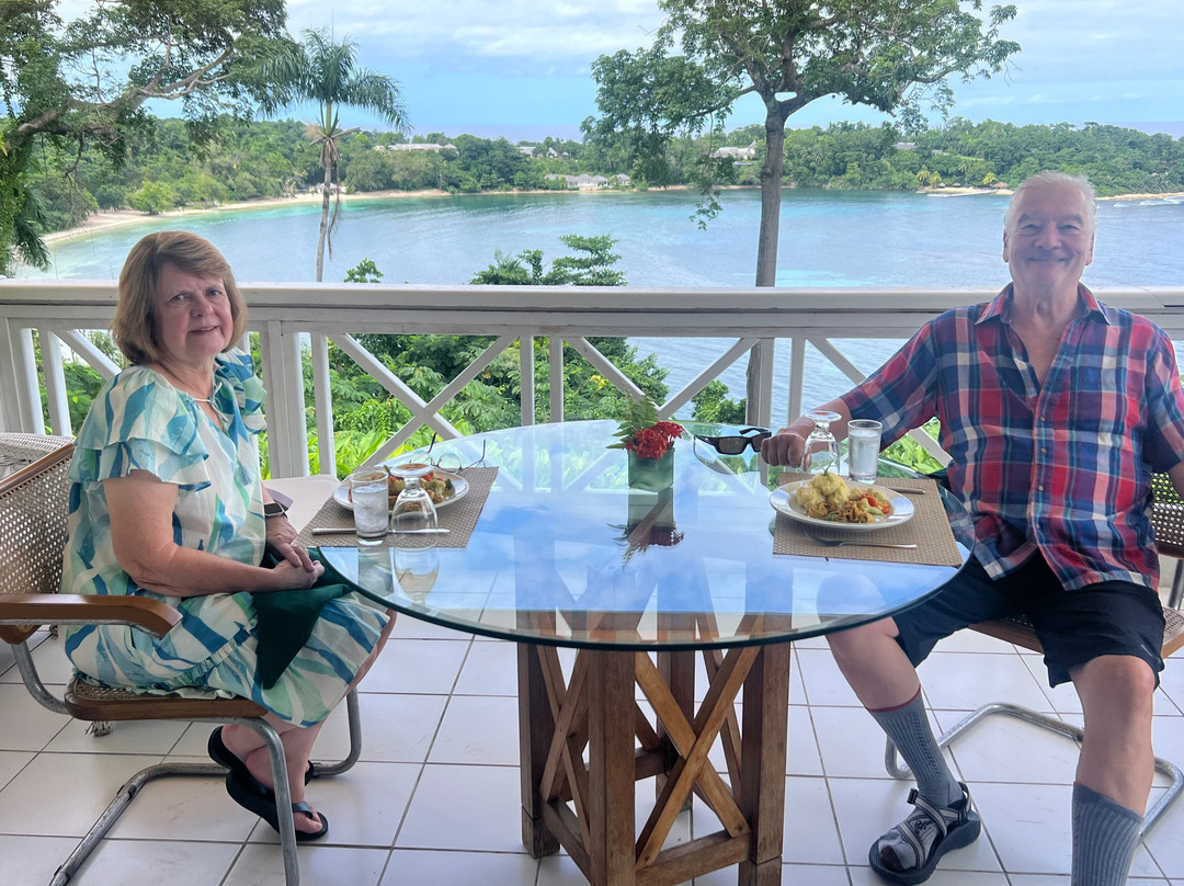 Goblin Hill Villas at San San主图