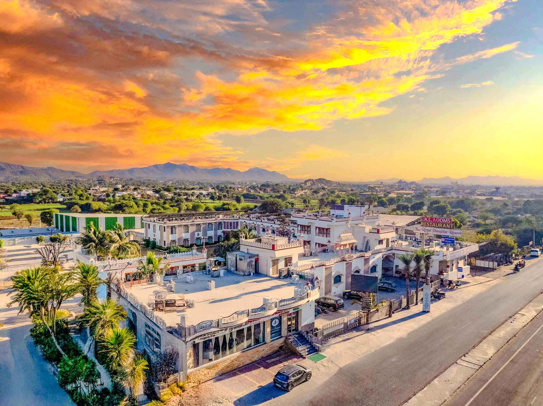 The Royal Paradise Resort & Salt Yard