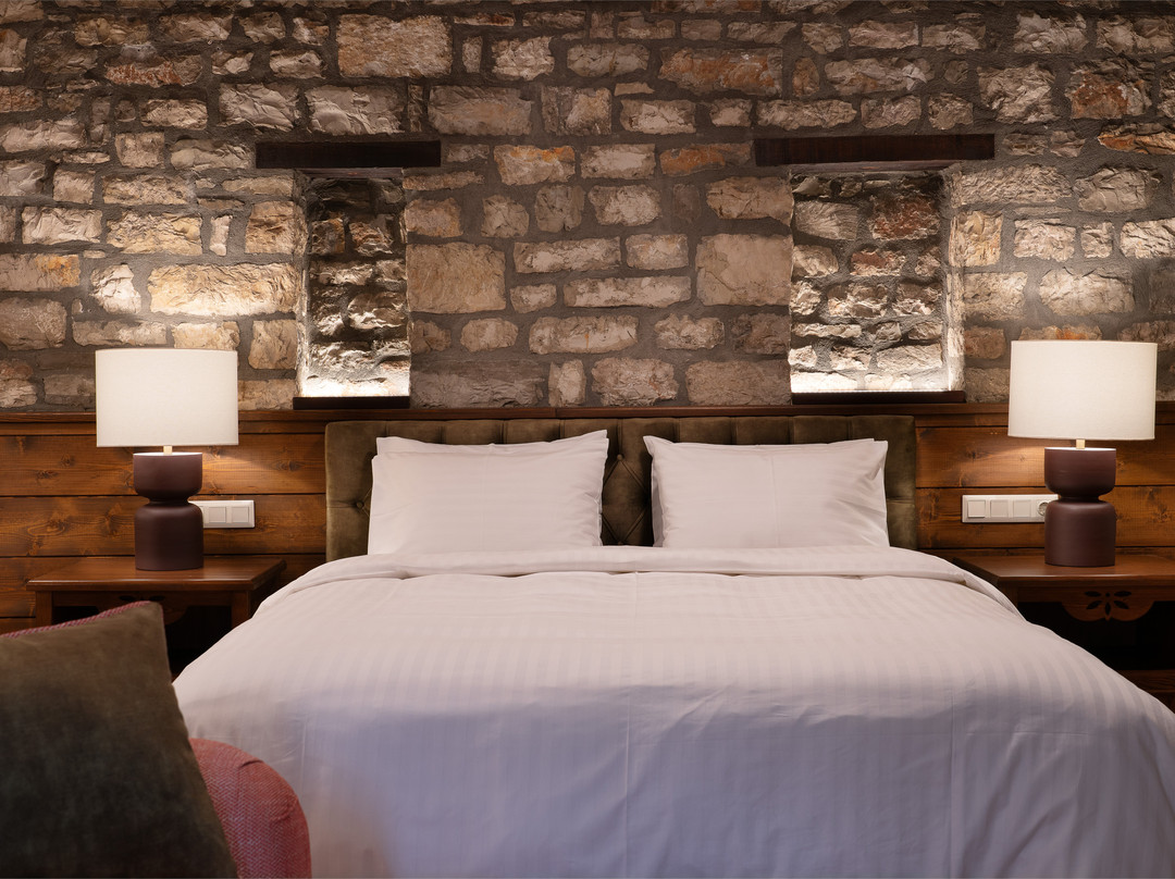 Amadryades Guest House主图