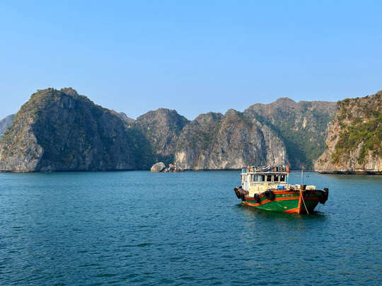 Aduta Cruise-Cat Ba Town必去景点