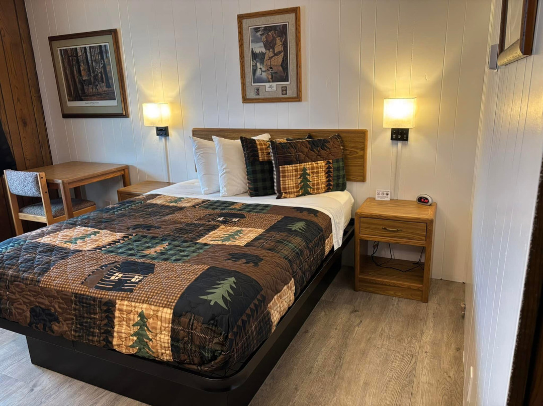 Wabeno酒店住宿-Four Seasons Motel