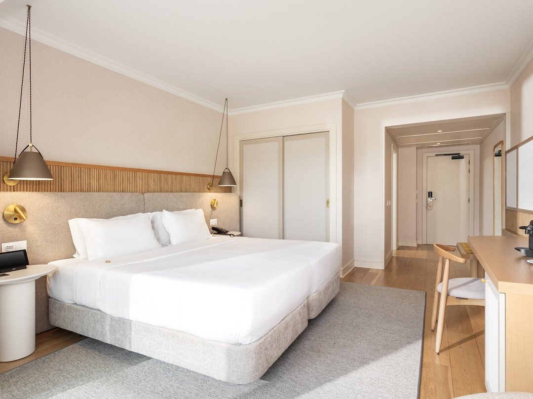 Grande Real Santa Eulália Resort & Hotel Spa主图