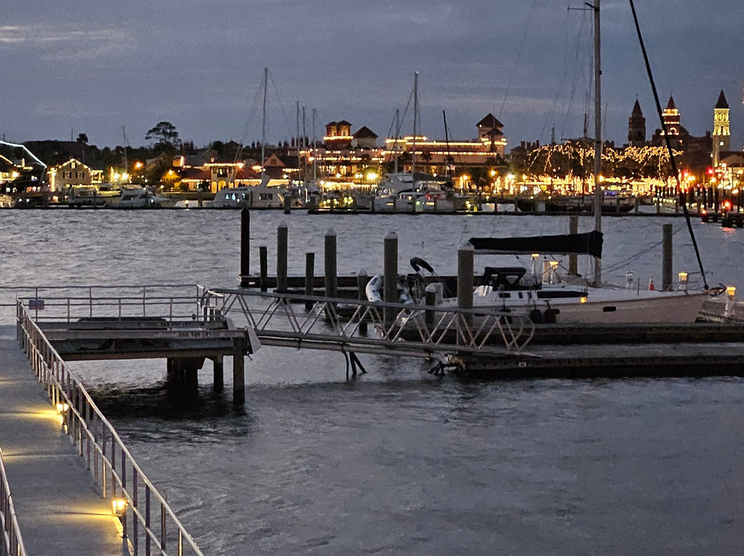 Marker 8 Hotel & Marina主图