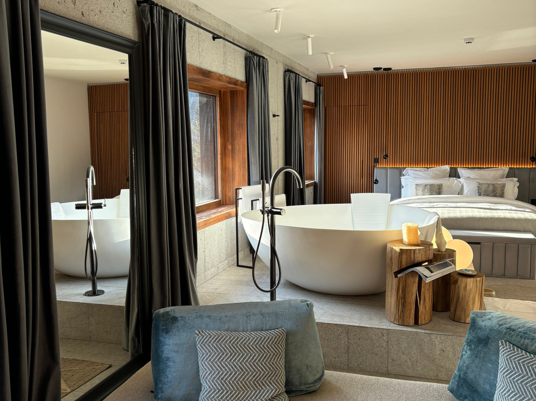 Milka Boutique Hotel & Restaurant主图