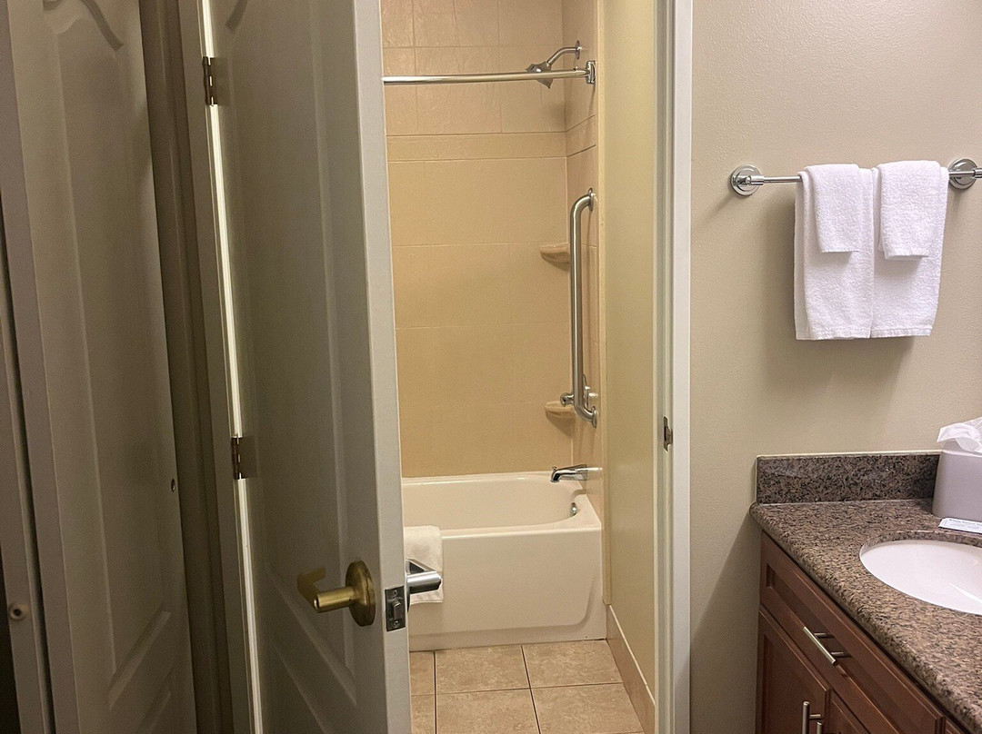 Staybridge Suites Toledo - Maumee By IHG主图