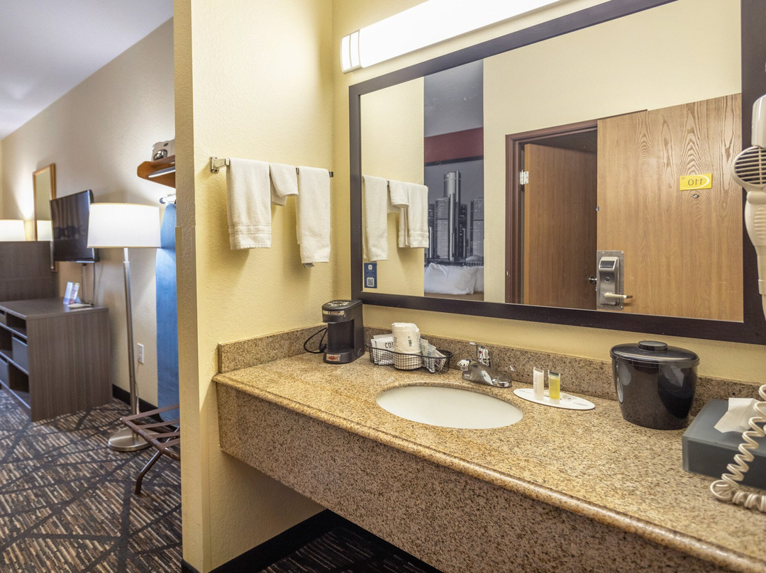 Super 8 by Wyndham Big Rapids主图