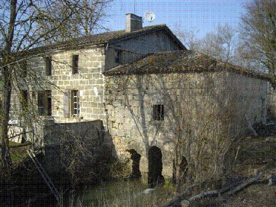 Le Moulin de Maucournet-客卧