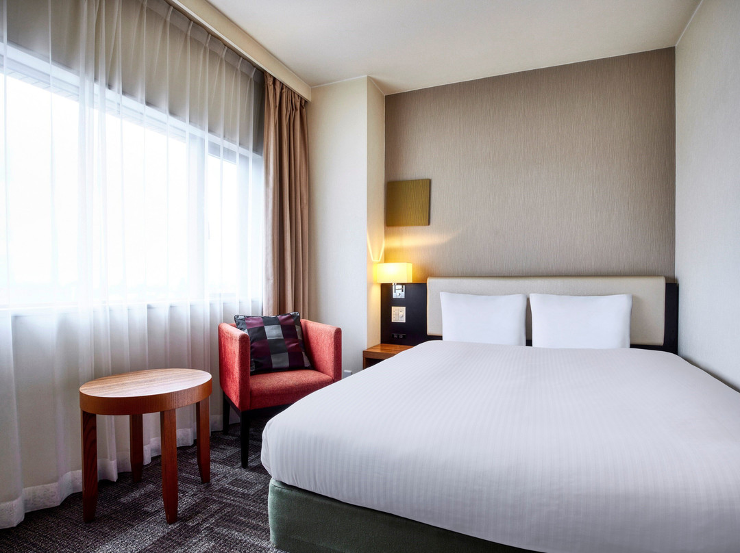 Royal Pines Hotel Chiba主图