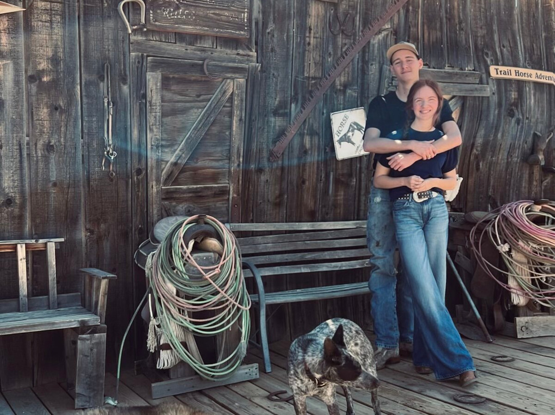 Arizona Horseback Adventures at Spur Cross-洞溪必去景点