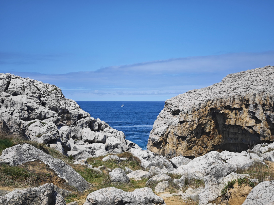 Faro Punta del Torco-苏安塞斯必去景点
