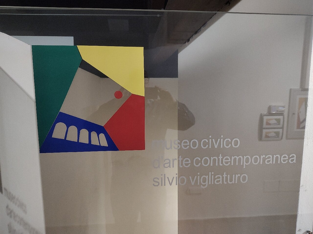 Palazzo Sanseverino-Falcone景点图片