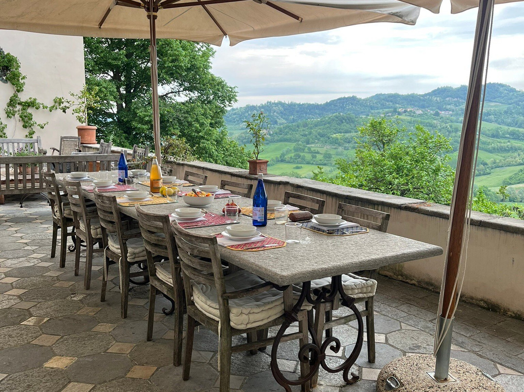 Montalero Cookery景点图片