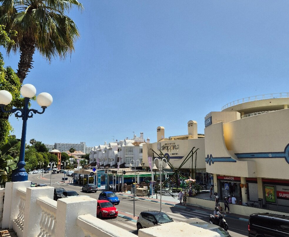 Puerto Marina Shopping景点图片